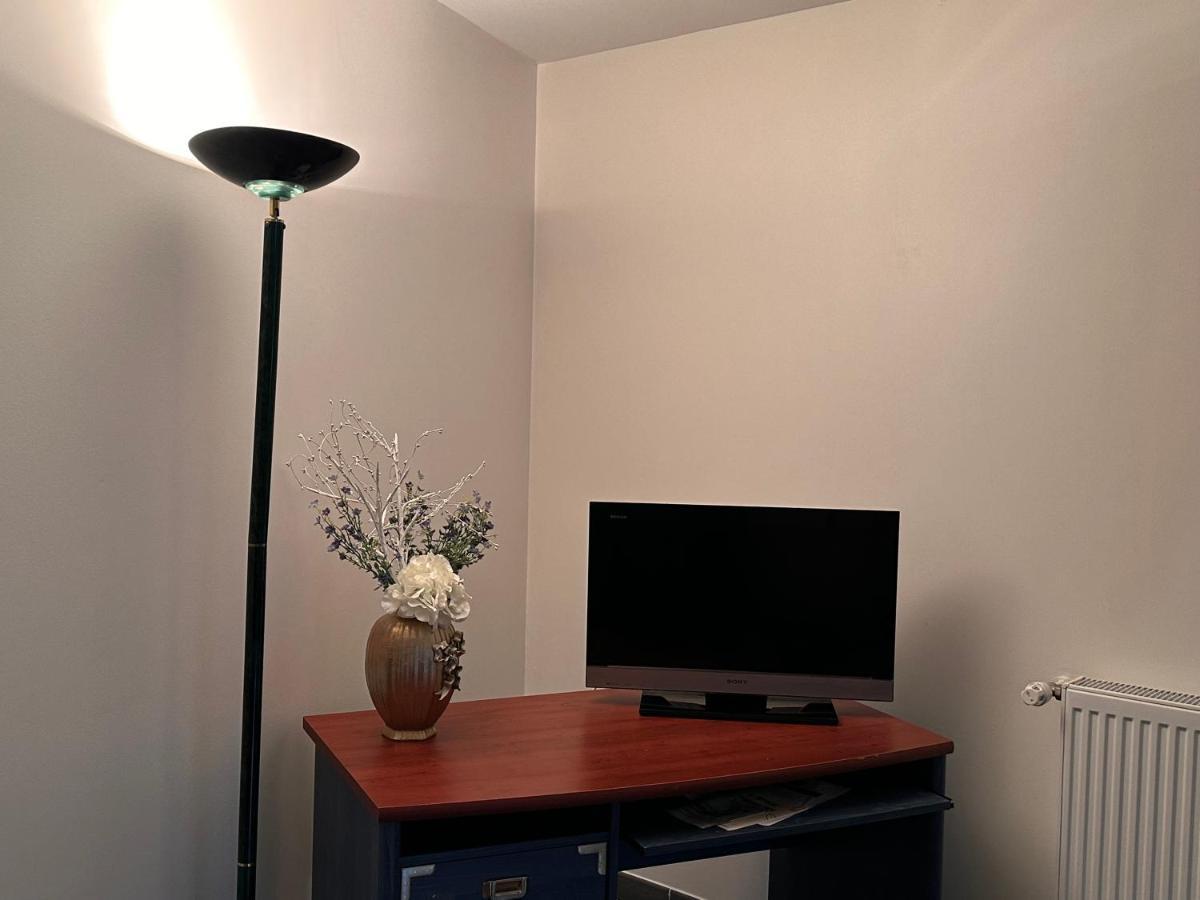 Un Studio Dans La Residence Sjt 알랑송 외부 사진